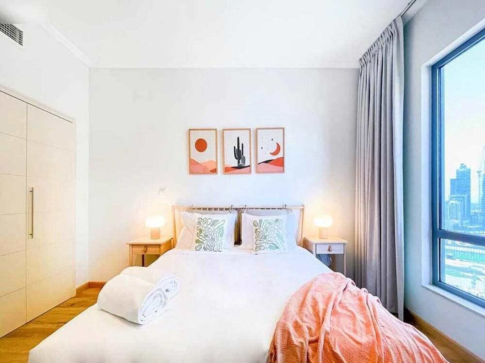 Дубай: Amazing 1BR APT Downtown