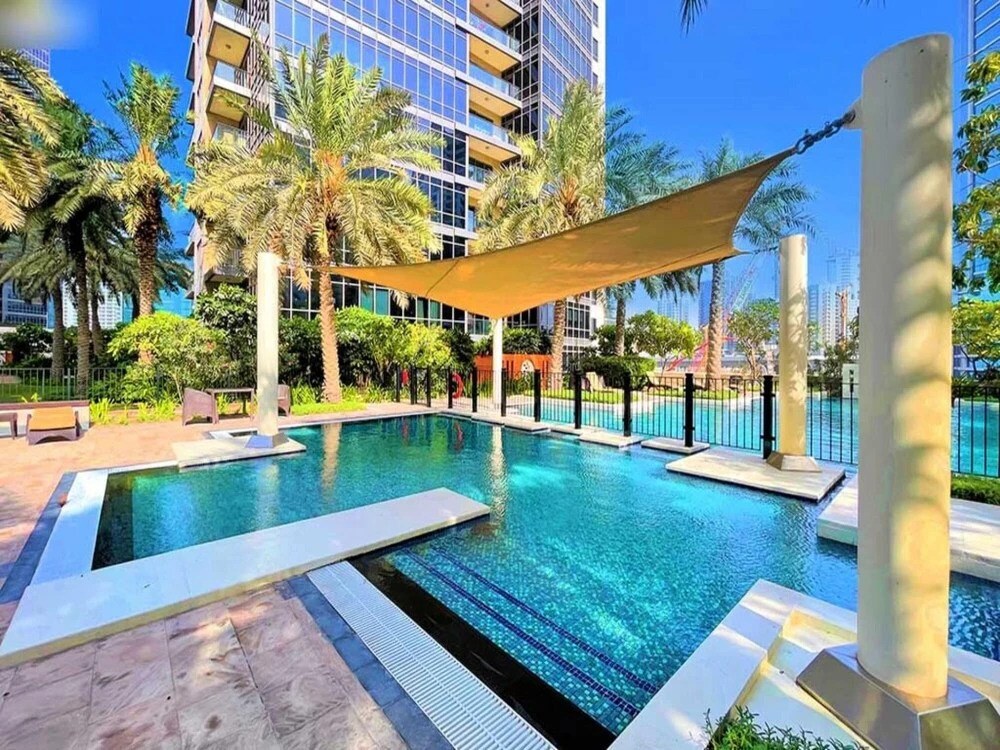 Дубай: Amazing 1BR APT Downtown