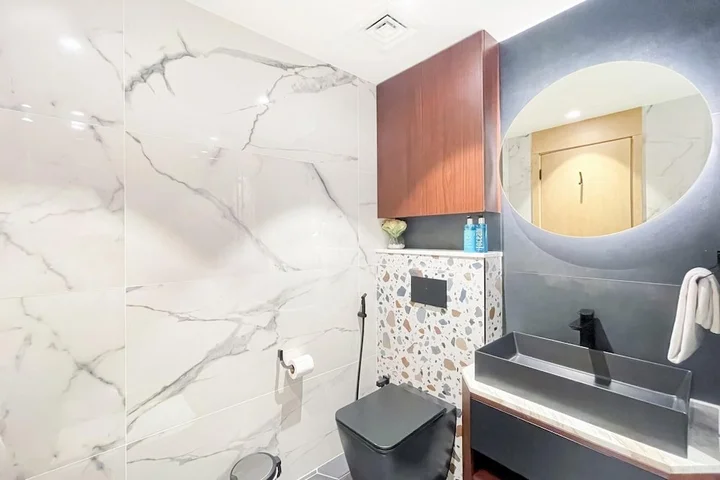 Дубай: Luxurious 2 Bedroom Apartment Dubai Marina