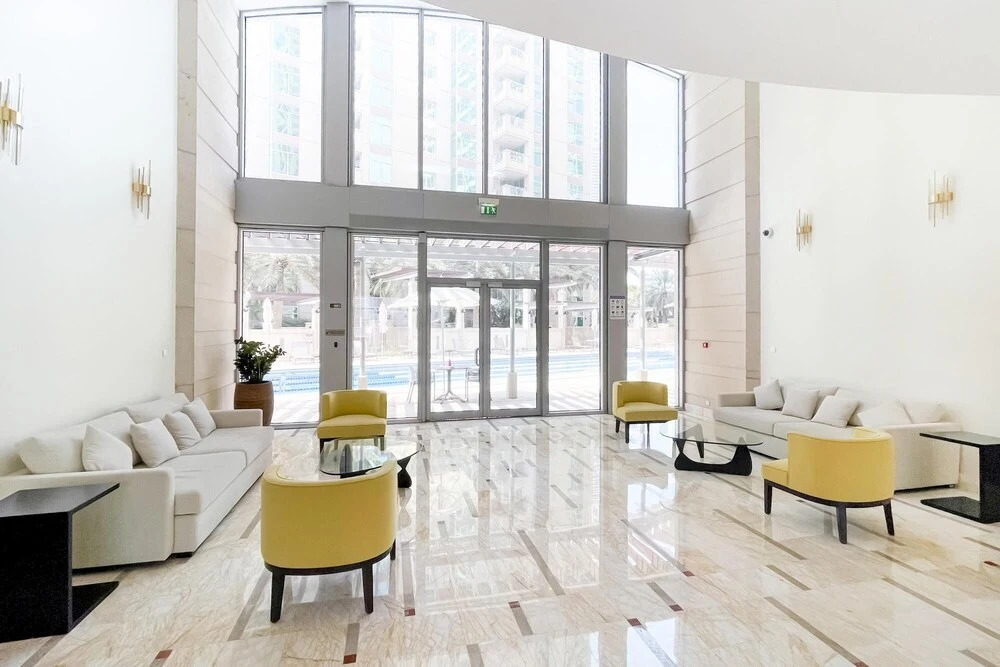 Дубай: Luxurious 2 Bedroom Apartment Dubai Marina