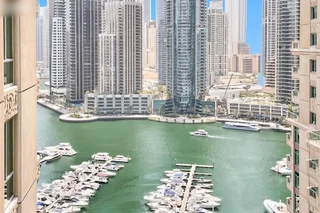 Дубай: Luxurious 2 Bedroom Apartment Dubai Marina