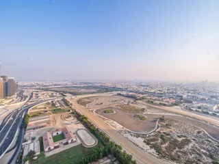 Дубай: Jaw-dropping Canal and Skyline Views, Close to DT