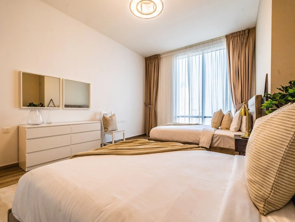 Дубай: Jaw-dropping Canal and Skyline Views, Close to DT