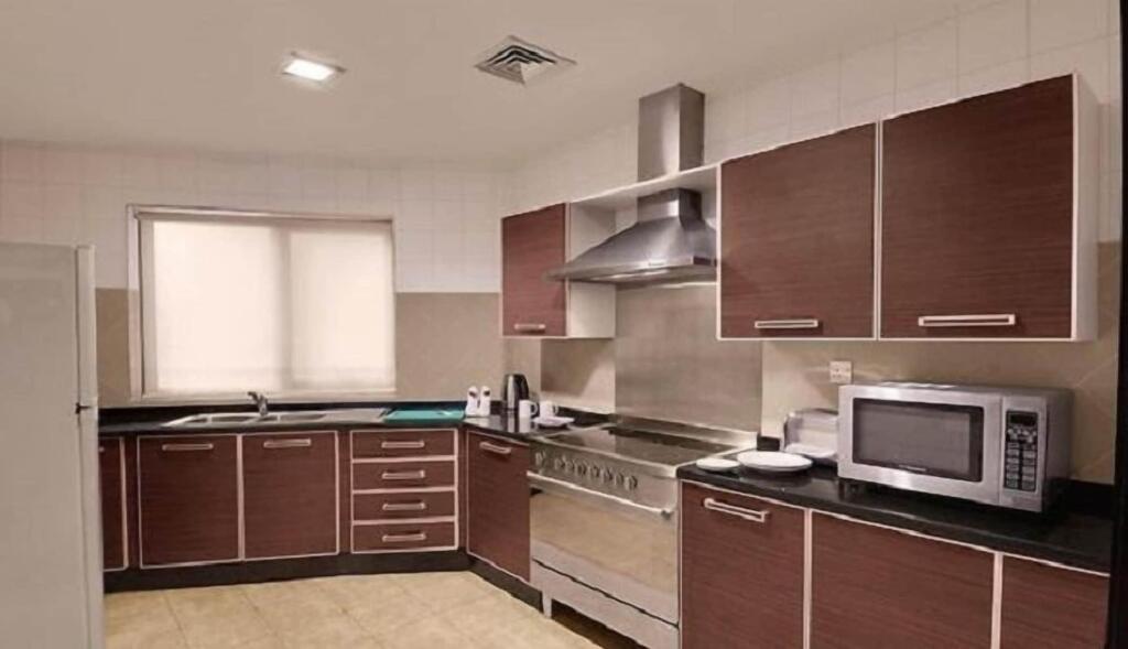 Дубай: RAF Hotel Apartment