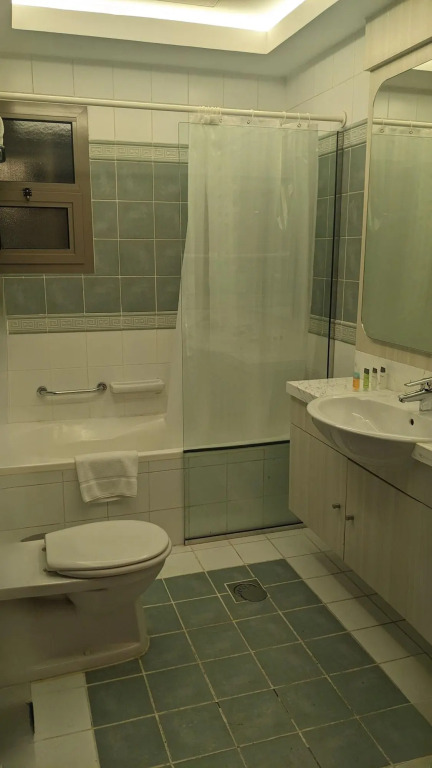 Дубай: RAF Hotel Apartment