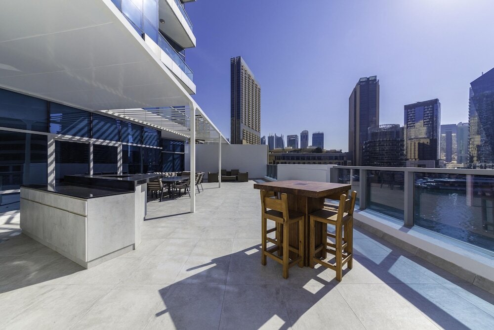 Дубай: Maison Privee - Stunning 3-Floor Villa w/ Kids Room and Rooftop Terrace over Dubai Marina