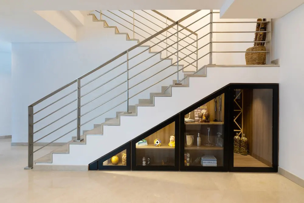 Дубай: Maison Privee - Stunning 3-Floor Villa w/ Kids Room and Rooftop Terrace over Dubai Marina