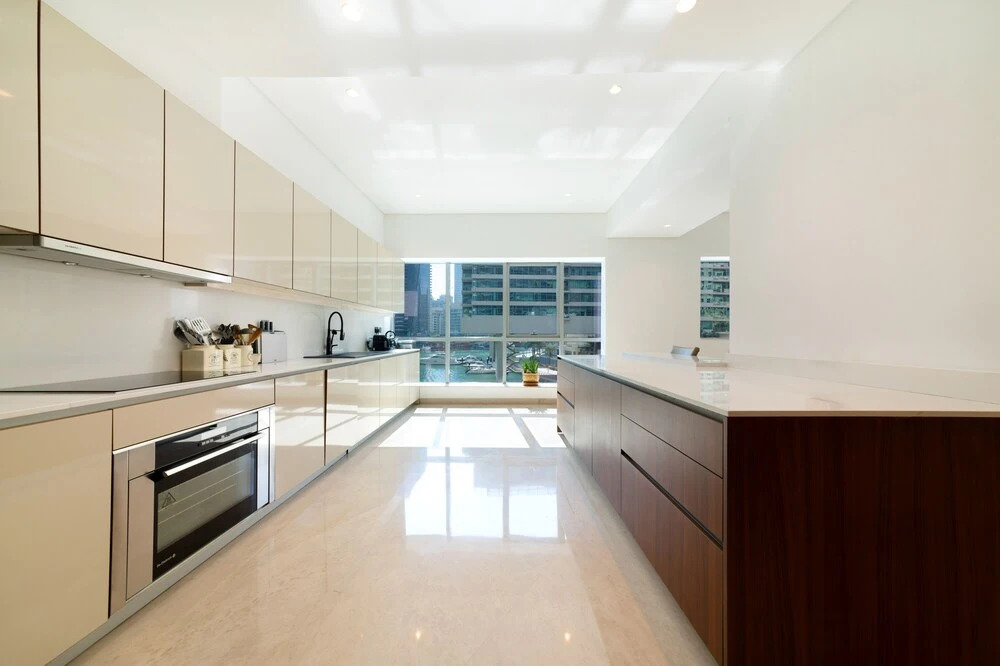 Дубай: Maison Privee - Stunning 3-Floor Villa w/ Kids Room and Rooftop Terrace over Dubai Marina