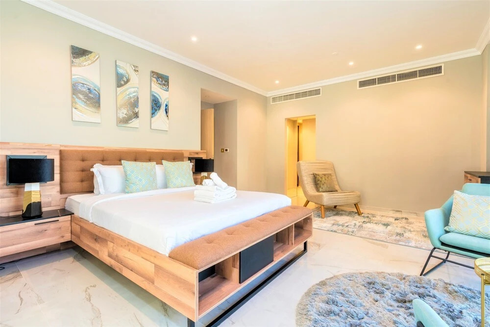 Дубай: Luxurious 5 Bedroom Duplex with terrace & sea view