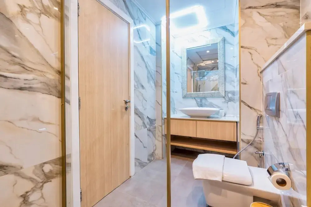Дубай: Luxurious 5 Bedroom Duplex with terrace & sea view