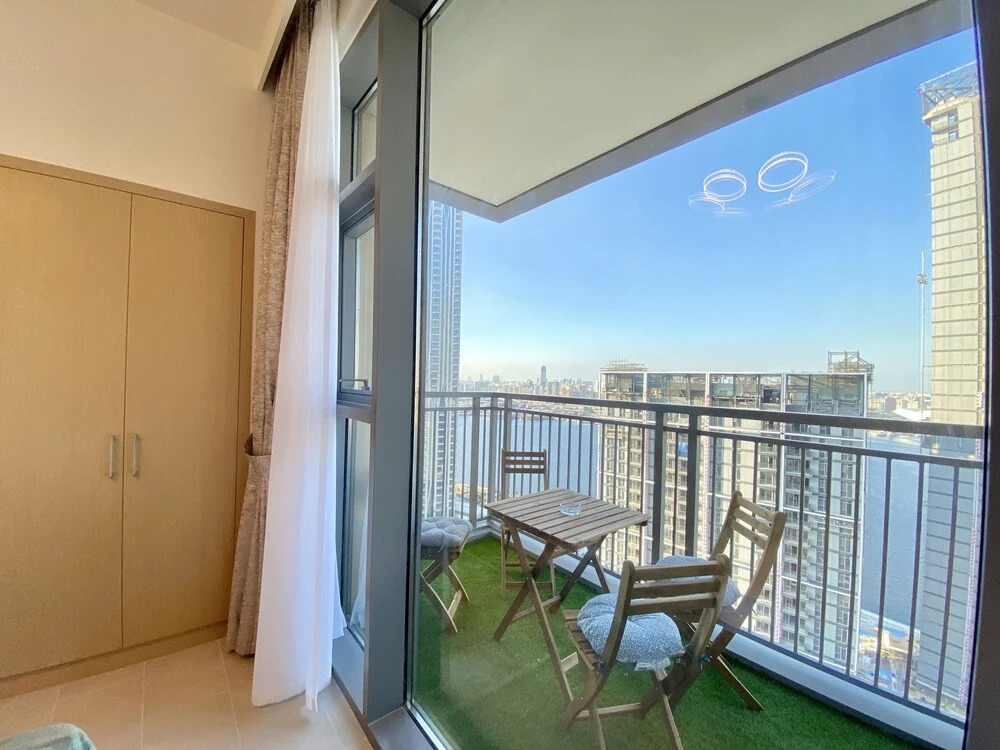 Дубай: LuxBnB Creek Rise Tower Harbor Views