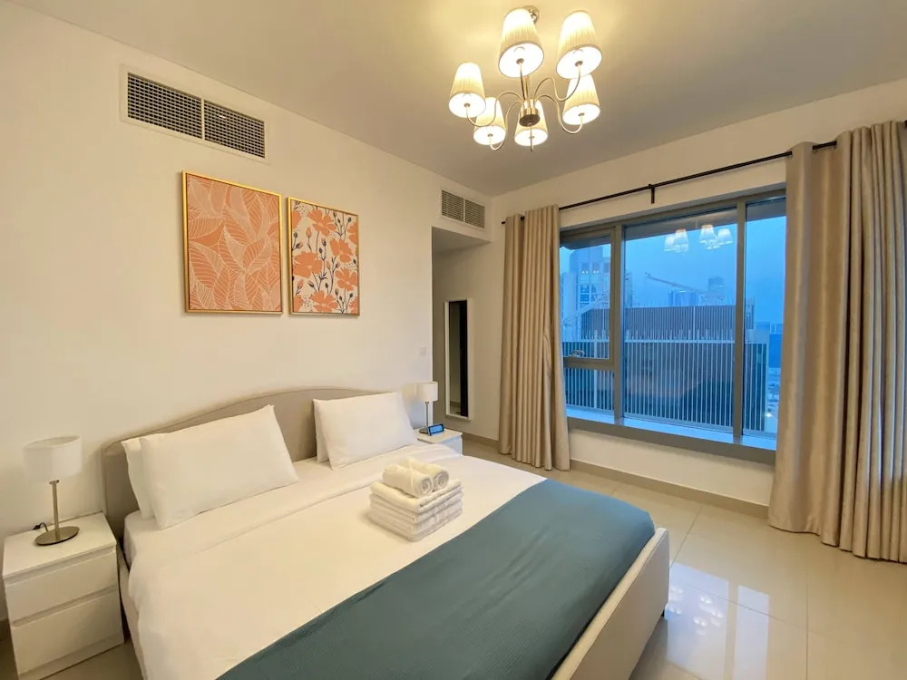 Дубай: Lux BnB I 29 Burj BLVD I Pool Views