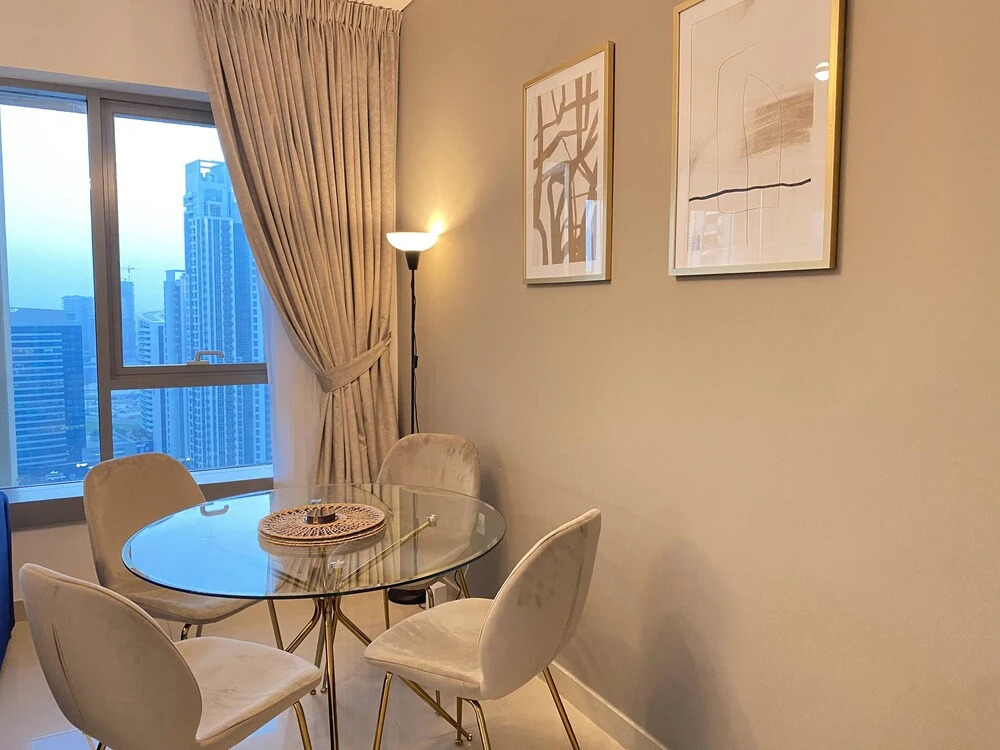 Дубай: Lux BnB I 29 Burj BLVD I Pool Views