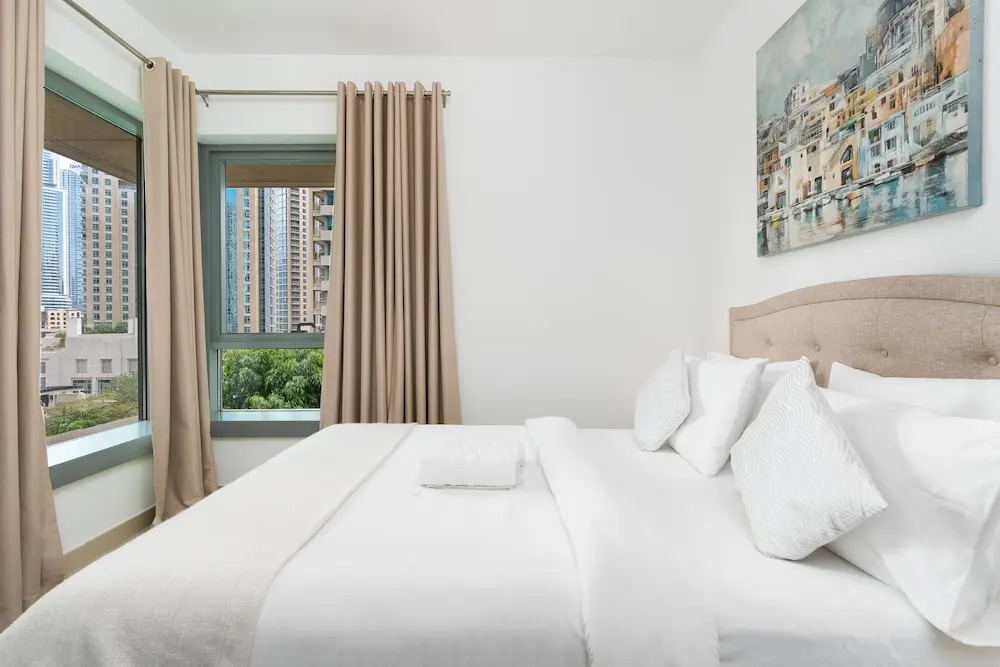 Дубай: Lux BnB I 29 Burj BLVD I Pool Views