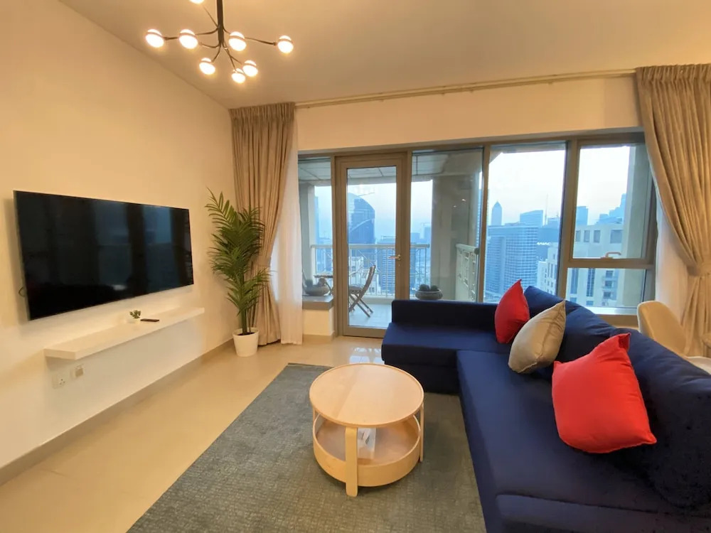 Дубай: Lux BnB I 29 Burj BLVD I Pool Views