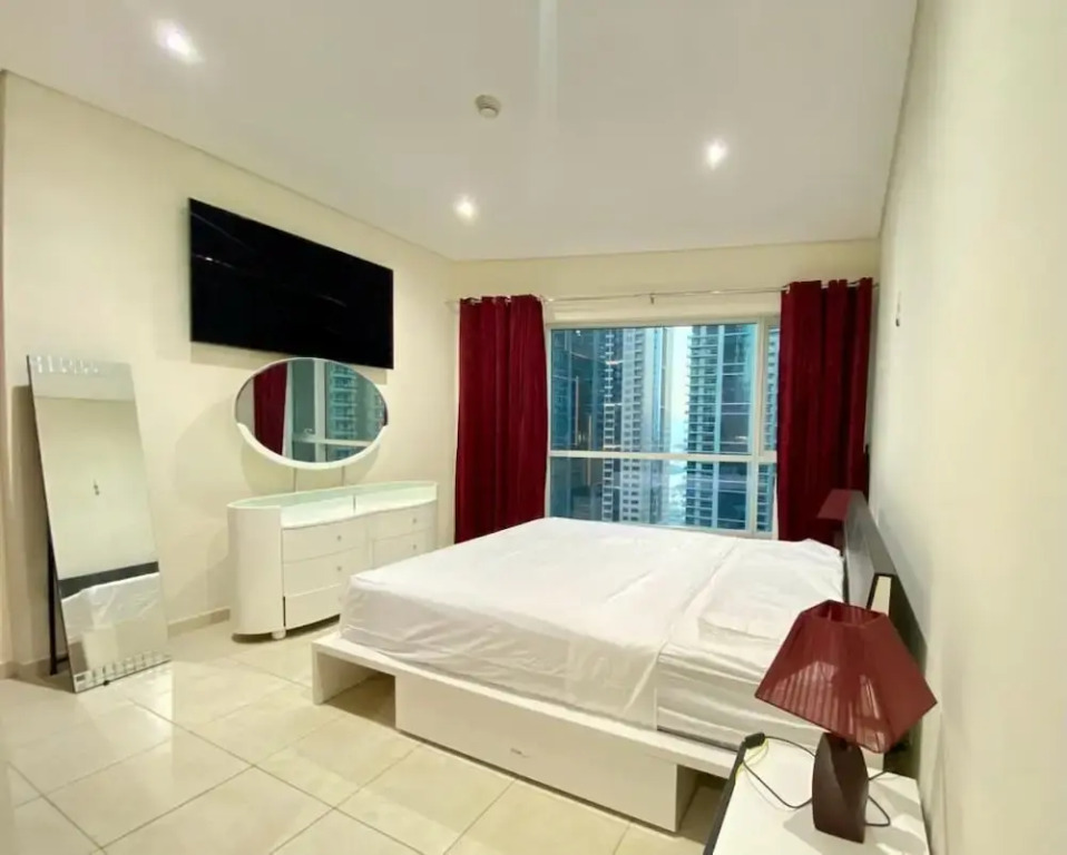 Дубай: Brightline Property in Marina for Short Term Rent
