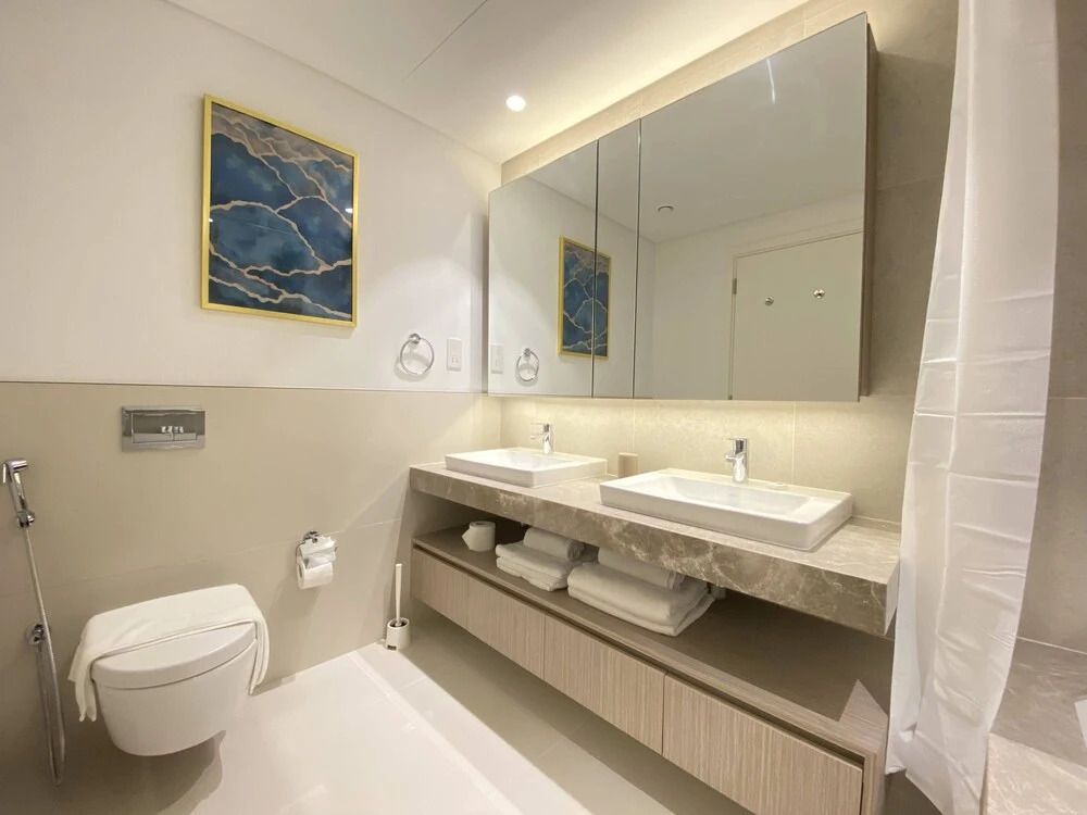 Дубай: Lux BnB The Grand Creek Harbor Views