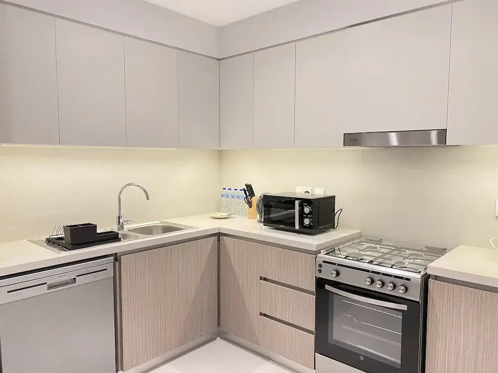 Дубай: Lux BnB The Grand Creek Harbor Views