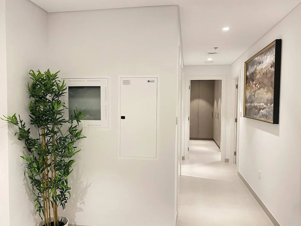 Дубай: Lux BnB The Grand Creek Harbor Views