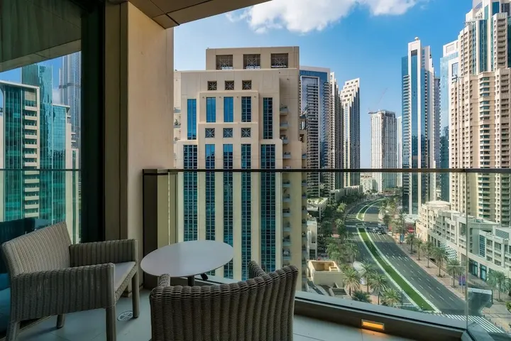 Дубай: Luxury at Vida Downtown Dubai