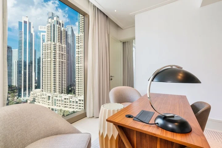 Дубай: Luxury at Vida Downtown Dubai