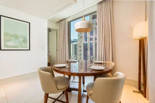 Дубай: Luxury at Vida Downtown Dubai
