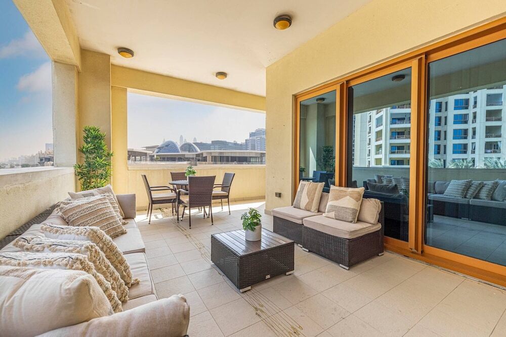 Дубай: Palm Jumeirah - 2br - New Furnished - Next To Mall