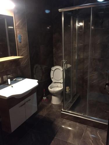 Батуми: Apartment 16 Pirosmani Street