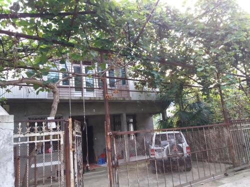 Батуми: Guest house Dia 3
