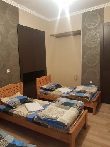 Тбилиси: tarboosh hostel