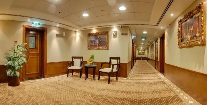 Дубай: Deira Suites Deluxe Hotel Suites