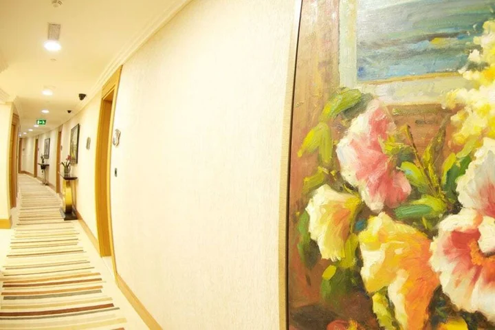 Дубай: Отель Grand Belle Vue 