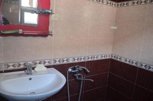 Батуми: Guest House Parnavaz 102
