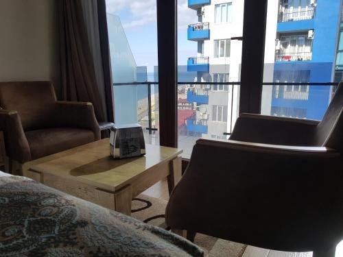 Батуми: ASHTAL beach HOTEL 17\12