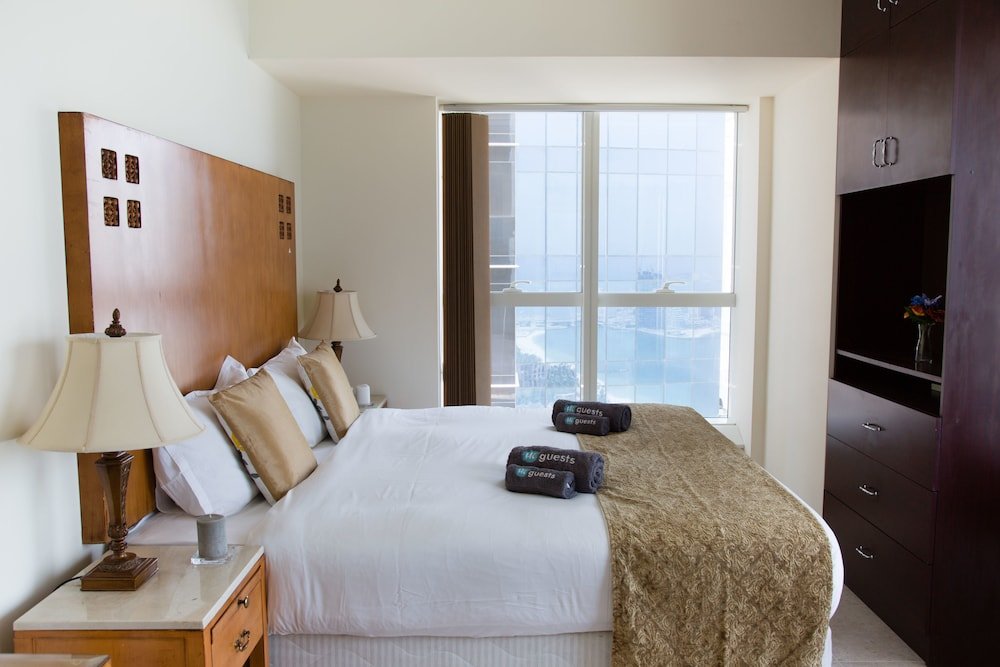 Дубай: Hey Beach Hostel