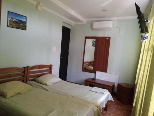 Тбилиси: LTD opal 1 hotel-texas