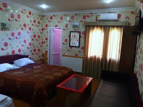 Тбилиси: LTD opal 1 hotel-texas