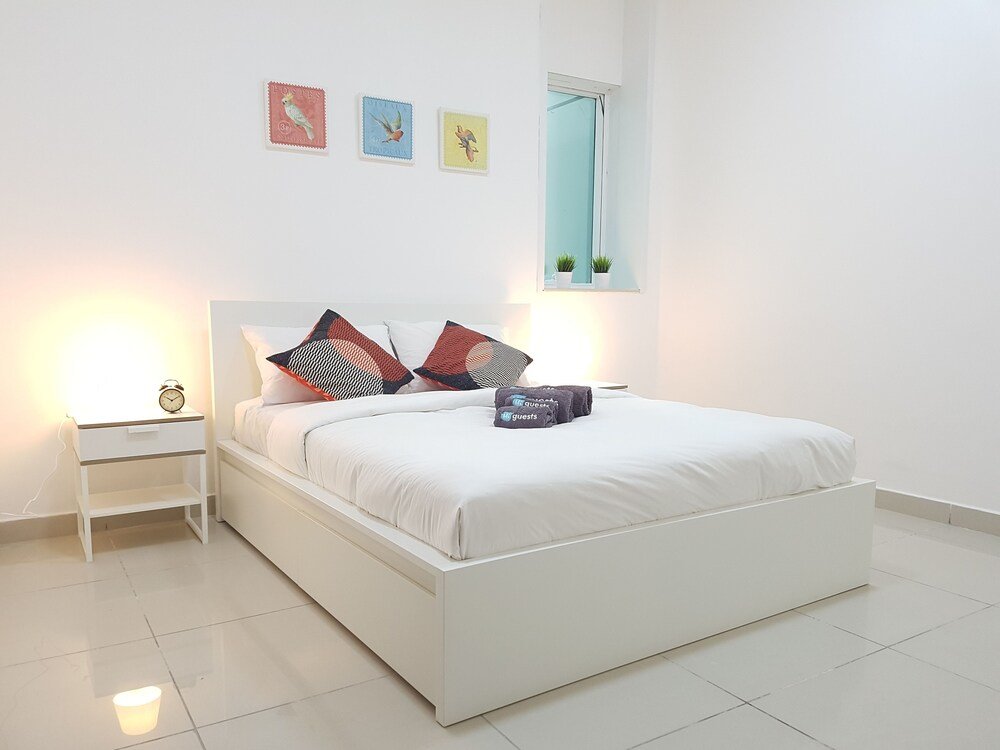 Дубай: HiGuests Vacation Homes -Marina Pinnacle