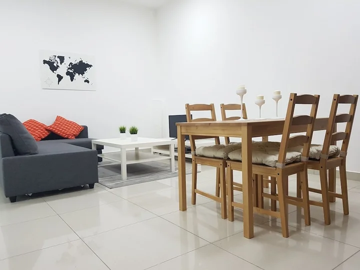 Дубай: HiGuests Vacation Homes -Marina Pinnacle