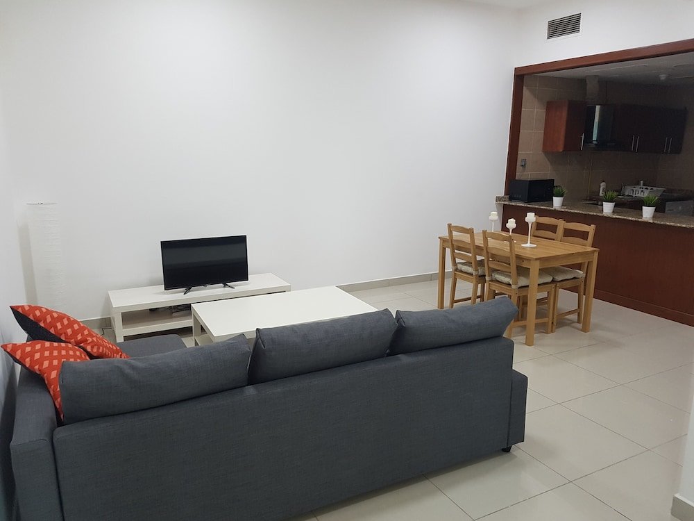 Дубай: HiGuests Vacation Homes -Marina Pinnacle