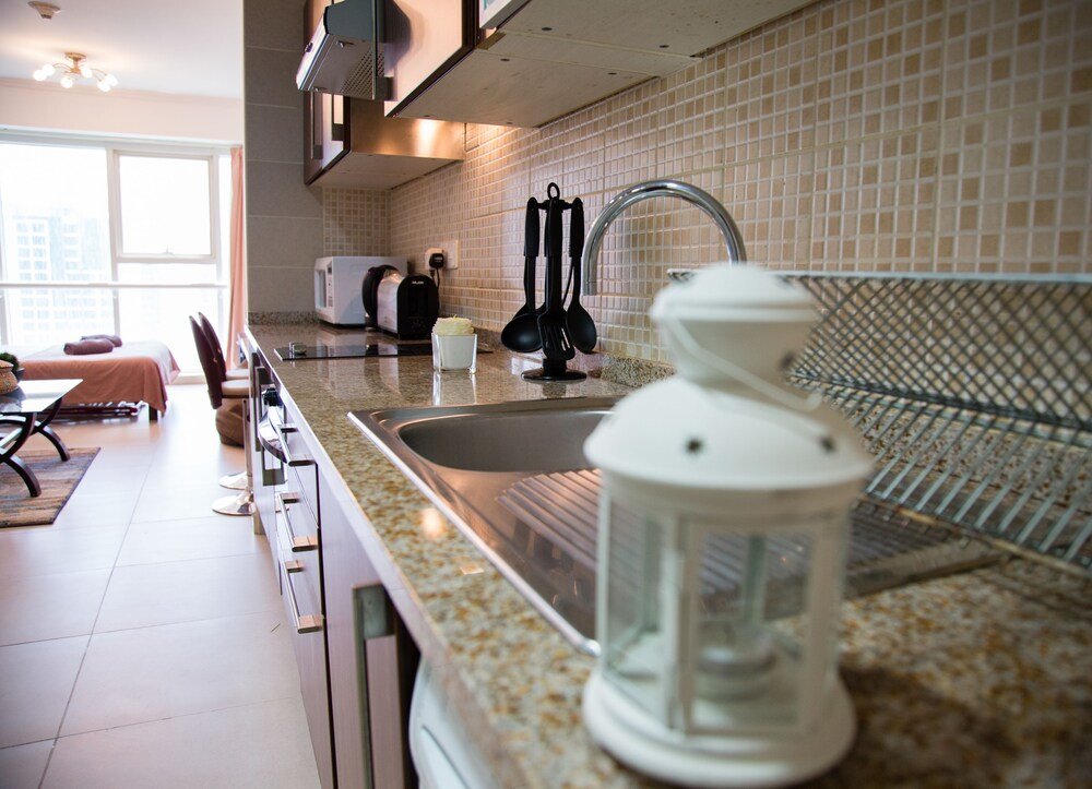 Дубай: HiGuests Vacation Homes-Gold Crest Exec