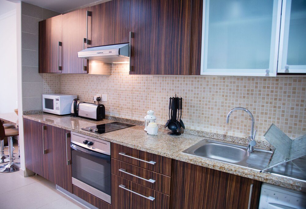 Дубай: HiGuests Vacation Homes-Gold Crest Exec
