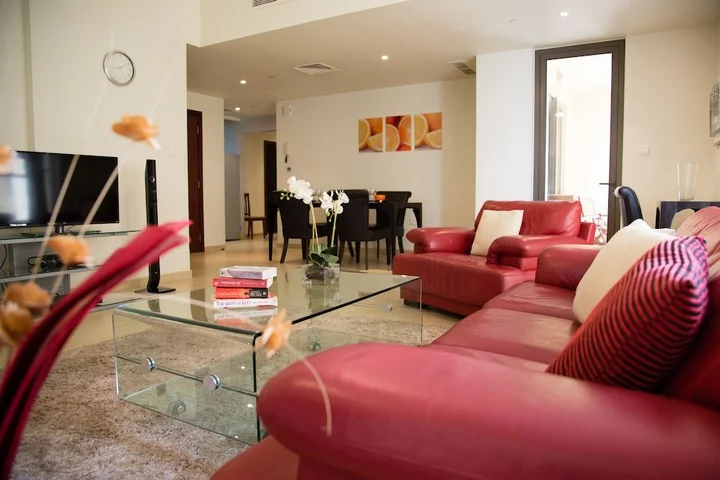 Дубай: HiGuests Vacation Homes - Bahar 1