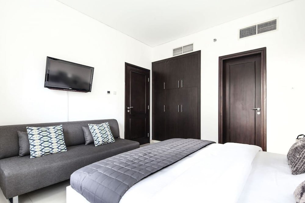 Дубай: Minutes From JBR Beach! Beautiful 1BR in Marina!