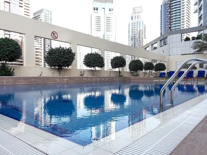 Дубай: Minutes From JBR Beach! Beautiful 1BR in Marina!