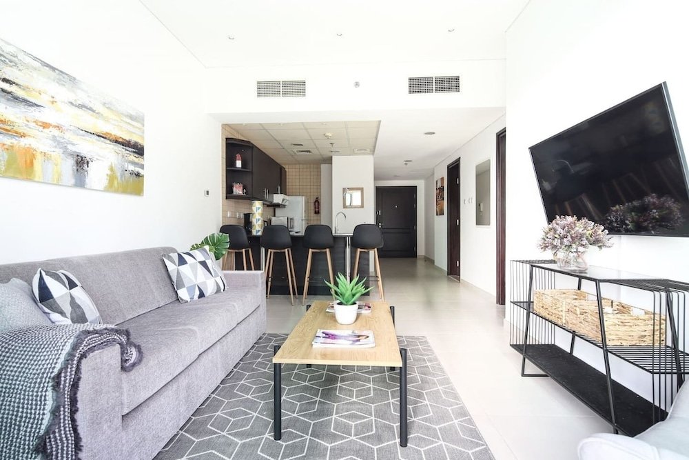 Дубай: Minutes From JBR Beach! Beautiful 1BR in Marina!