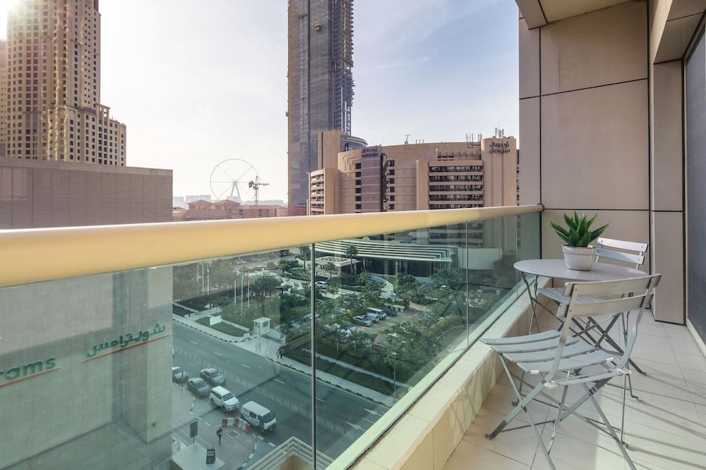 Дубай: Minutes From JBR Beach! Beautiful 1BR in Marina!