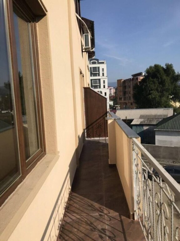 Батуми: Deutsches Appartement Hotel