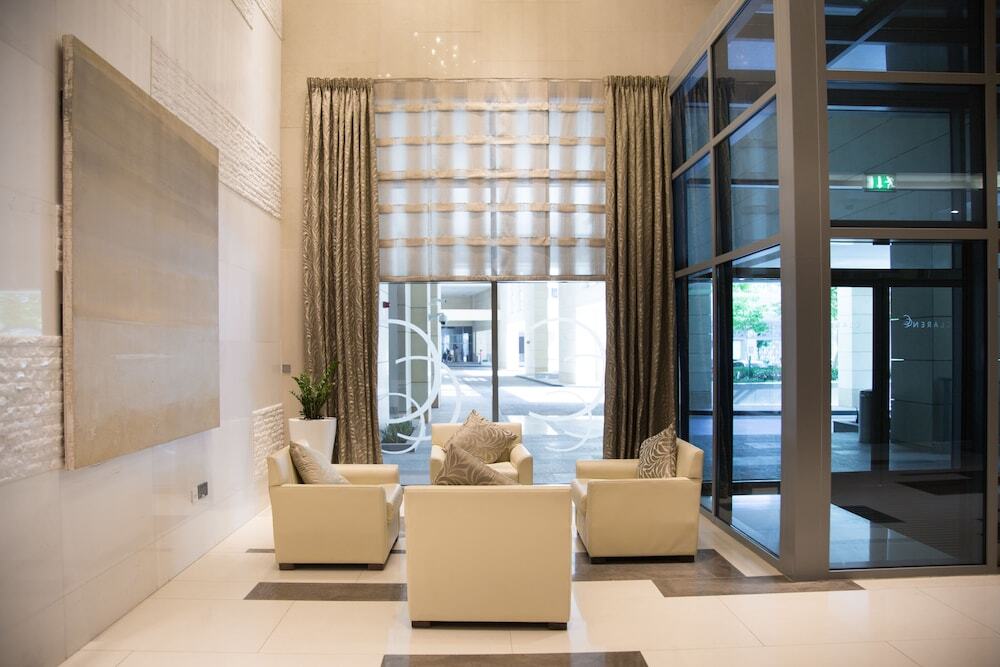 Дубай: HiGuests Vacation Homes - Claren