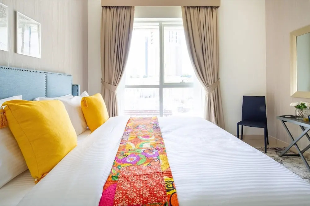 Дубай: Impressive 2BR Loft W/ Study In Downtown Dubai